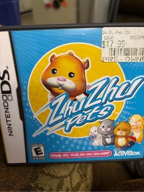 Nintendo Zhu Zhu Pets Game - Blue and Yellow Cover